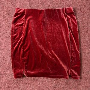 Forever 21+ red velvet mini skirt 1X